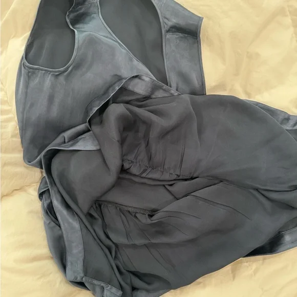 THEORY Silky Drop Waist Mini Shift Dress | Size 4 - Picture 4 of 7